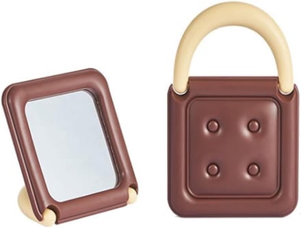 Staande Make-up Spiegel met Opvouwbaar Ontwerp voor Reizen, Draagbaar en Compact in Chocolade Handtasstijl