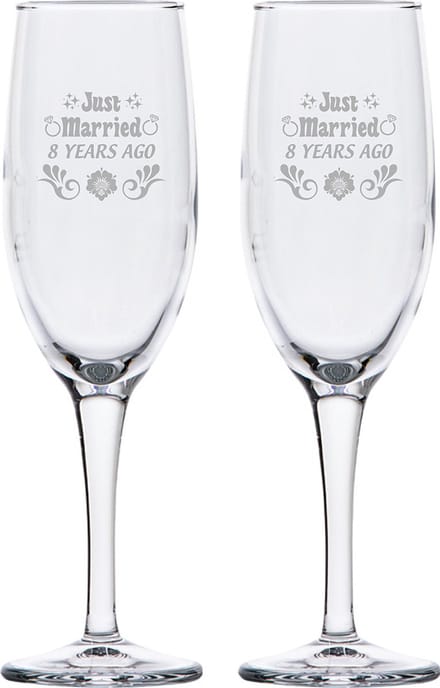 Gegraveerde set Champagneglazen 16,5cl Just Married 8 years ago