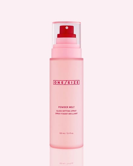 ONE/SIZE - Powder Melt - Glass Setting Spray - hydrating