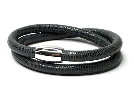 NIEUW! Jolla - dames wikkelarmband - staal - leer - magneetsluiting - hagedissenprint - Basic Steel - Grijs