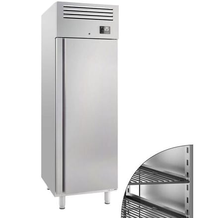 GGM Gastro Koelkast RVS PREMIUM PLUS - GN 2/1 - 687mm - 560liter - tot +8°C - met 1 deur - geforceerde koeling, LED‑verlichting & slot