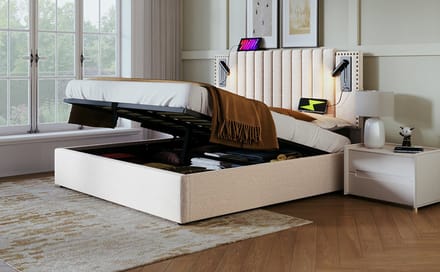 REDOM gestoffeerd opbergbed 140x200 cm – Katoen beige – Verstelbaar hoofdbord, leeslamp, 2 USB + 2 Type-C – Hydraulisch