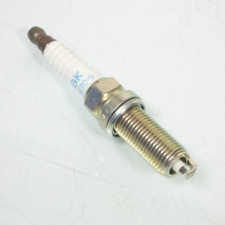 Bougie d'allumage NGK pour Auto LKAR7C-9 / 96707 Neuf