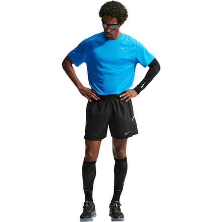 NIKE miler men's dri-fit 5i brief-l - Short running heren - Zwart