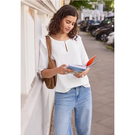 Blouse met korte mouwen en volantdetails