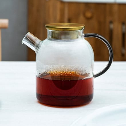 HOMLA - Jug - KUBBE - met gouden deksel - 1.8 l