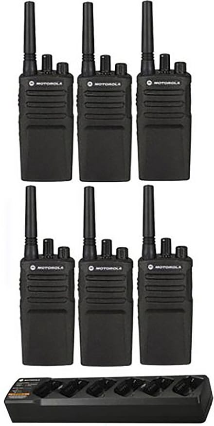 Set van 6 Motorola XT420 UHF IP55 PMR446 Portofoon met multilader