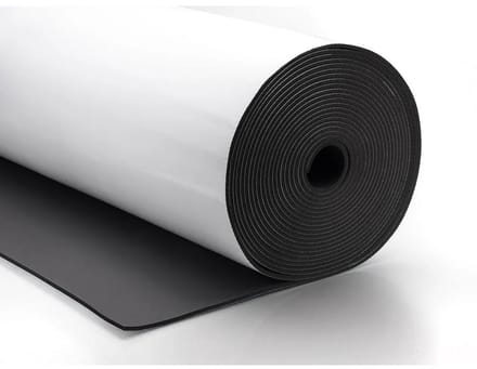Zelfklevende Pijpisolatie, Isolatiemat, 9mm, 1m – 1 x 1 m, per meter