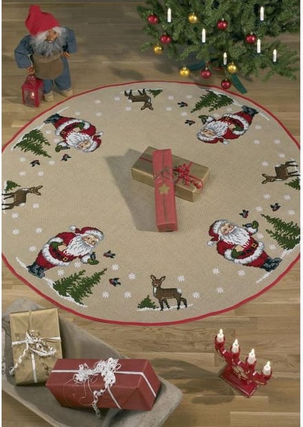 Borduurpakket kerstkleed kerstman met vogels Permin 45-0228