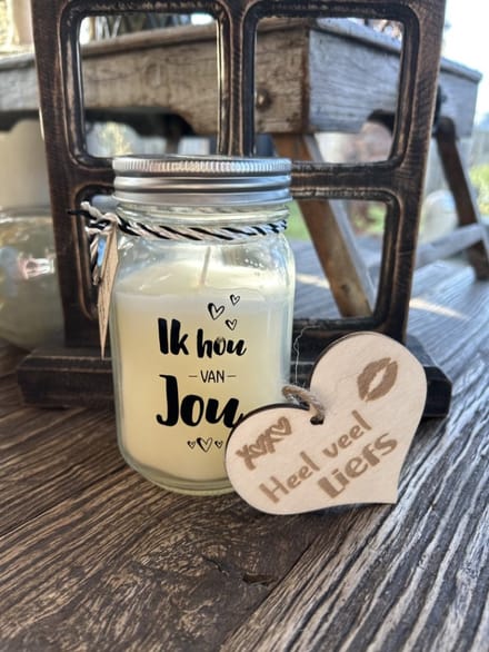 Creaties van Hier - Black & White scented candles Ik hou van jou met houten hartje – 13,5 cm – vanille