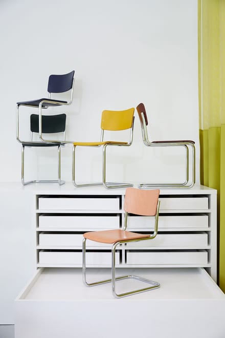 Thonet S 43 K Cantilever stoel Kinderstoel - robijnrood (TP 134)