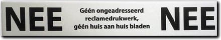Nee Nee Sticker Aluminium | Luxe Brievenbussticker Zelfklevend- 150 mm x 25 mm x 0,8 mm.