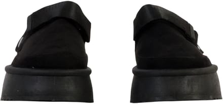 Pantoffels en klompen om aan te trekken