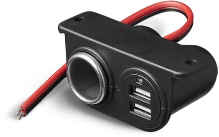 Dubbele USB-aansluiting. Sigarettenaansteker