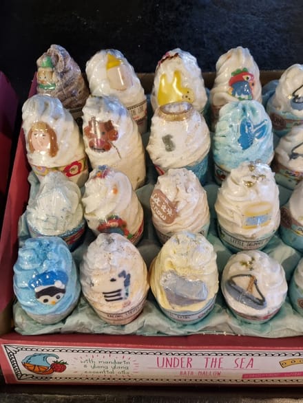 Bomb Cosmetics verrassingspakket (4 bathbombs)