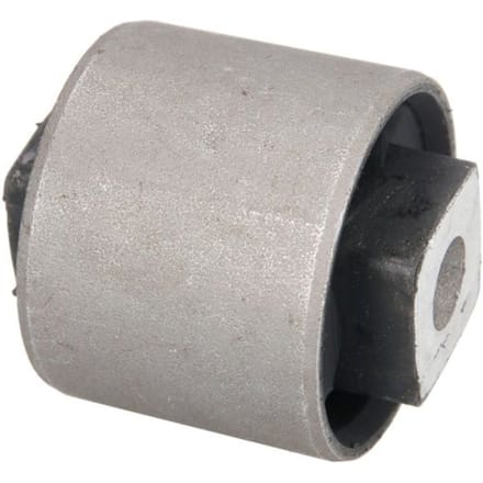 Voorste draagarm silentblock AKUSAN TW 0041