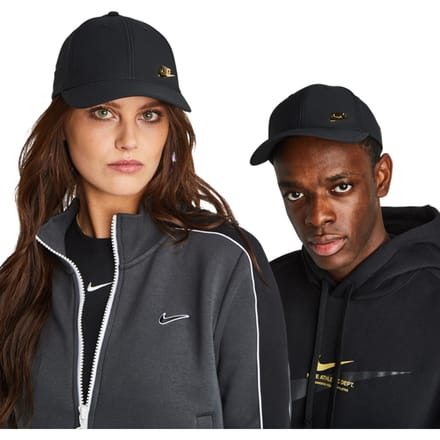 Nike Club Cap Fb5371-011 - Kleur Zwart-multicolour - Maat M/L