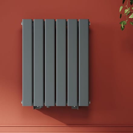 Verticale Badkamerradiator 600x465mm Antraciet - Dubbellaags Plat Paneel