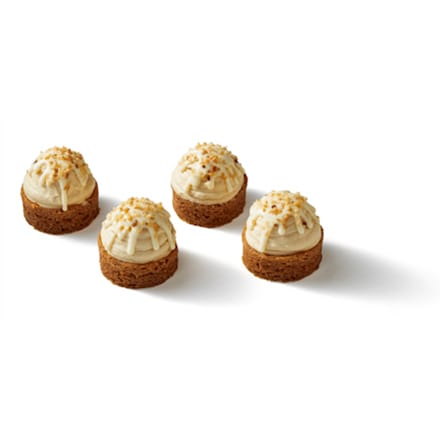 Mini witte chocolade hazelnootgebakjes