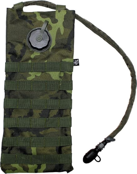 Drinkrugzak "camel back" Molle mod. sys. 2,5 liter, M 95 CZ camouflage