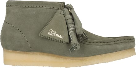 CLARKS Schnürschuhe Wallabee Boot. Khaki/Green Sde
