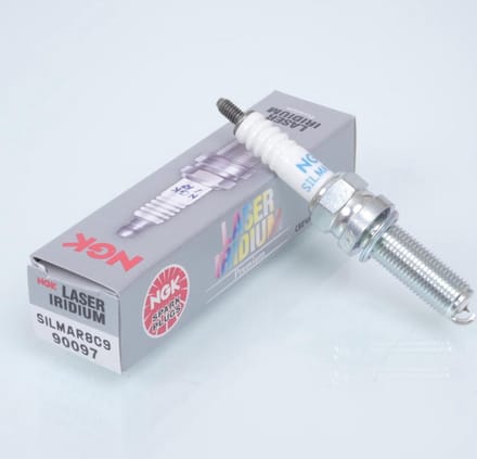 NGK-bougie voor auto's, type Silmar8C9 / 90097 / 31917K40F01, nieuw