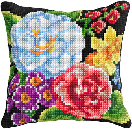 kruissteekkussen 99036 bloemen op zwart