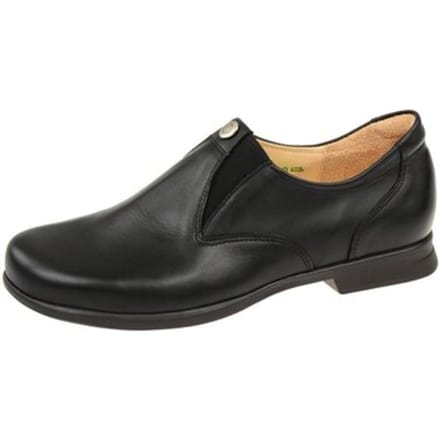 Mocassins Think -