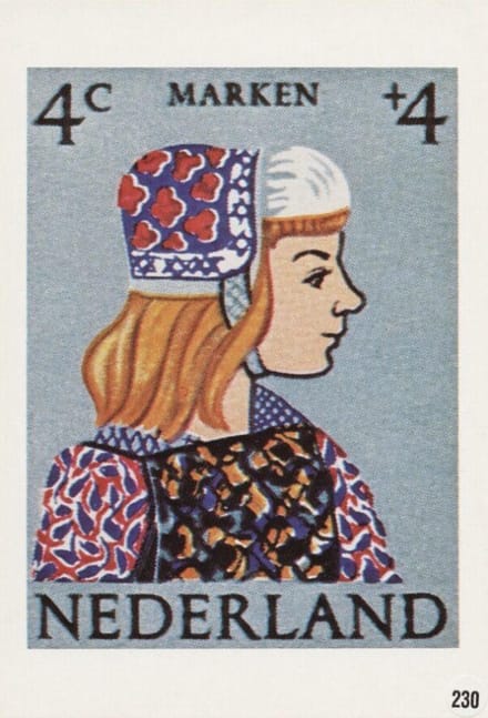 Briefkaart met afbeelding Klederdracht van Marken postzegel
