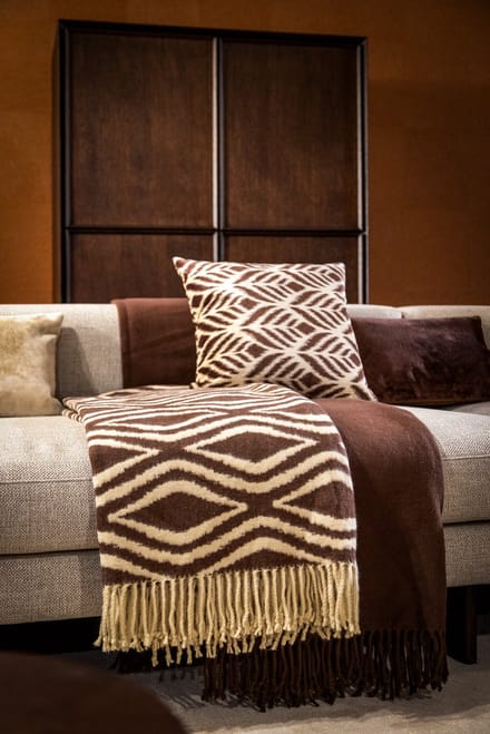 AMORELLA | plaid 150x200 cm | Chocolate Martini | bruin | Hoii
