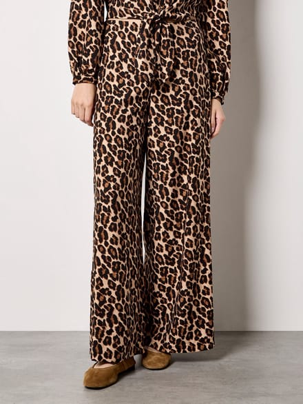 Broek met wijde pijpen en luipaardprint