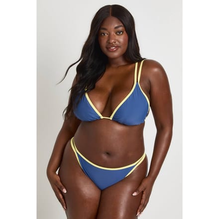 boohoo Dames Plus Contrast Bikini Top | Marineblauw | Maat: 44