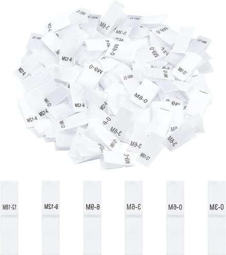 600 Maand Kledinglabels - 6 Stijlen Geweven Naai Labels, Borduur Size Labels voor Kleding, Wit