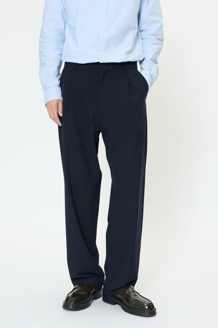 High waist chino met bandplooi