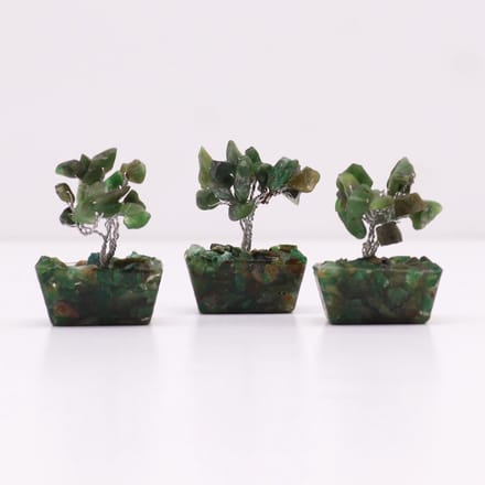 Mini edelsteenbomen op orgonite basis - groene aventurijn (15 stenen)