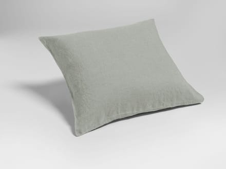 Yumeko kussensloop gewassen linnen mistig groen 65x65 - Biologisch & ecologisch - 1 stuk