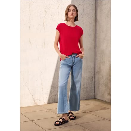 Basic shirt met rimpels