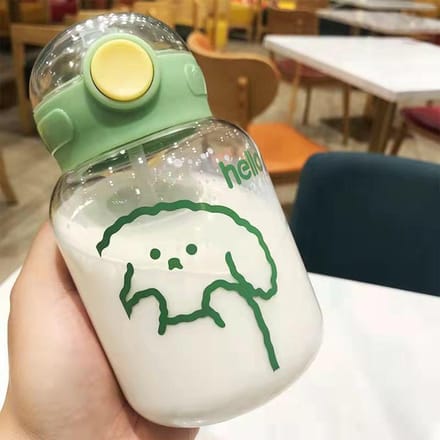 Waterfles 600ml Plastic Rietje Waterbeker Hoge Temperatuur en Valbestendig Draagbare Waterfles groen