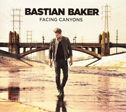 Facing Canyons