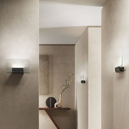 kdln LED wandlamp Nami, zwart, breedte 30 cm, glas