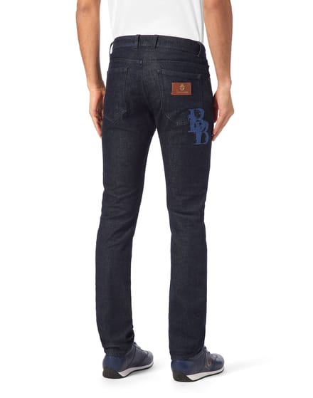 Jeans Recht Model