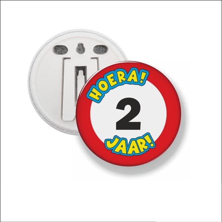 Button Met Clip 58 MM - Hoera 2 Jaar