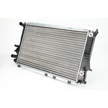 Radiator THERMOTEC D7A016TT