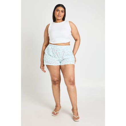 boohoo Dames Plus Ditsy Flippy Short | Munt | Maat: 44