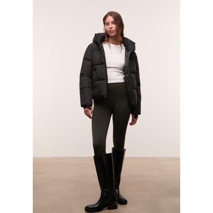 Stradivarius Basis gewatteerde jas met capuchon  Zwart M