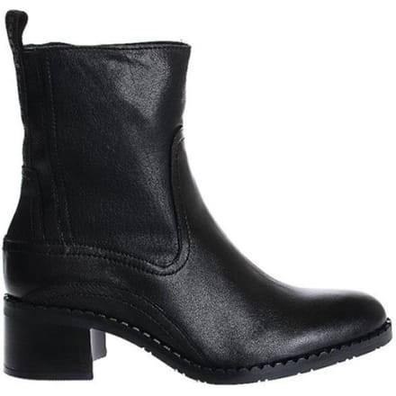 Piedi Nudi 2746 bergen