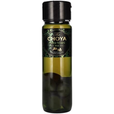 The Choya Extra Years Ume Fruit Liqueur 17% Vol. 0,7l in geschenkverpakking