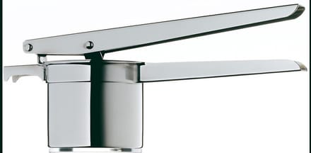 WMF Gourmet Aardappelpers - Aardappelstamper - Cromargan RVS - Robuust - Pureeknijper