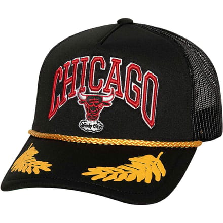 Mitchell And Ness NBA Chicago Bulls Leaf Snapback Trucker Pet Zwart
