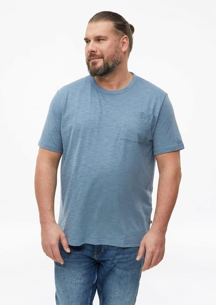 T-shirt van gemengd katoen met borstzak en logo patch s.Oliver